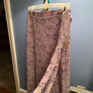 WRAP SKIRT! Lavender with white flowers/leaves